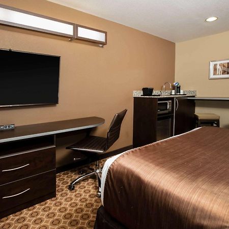 Microtel Inn And Suites Pecos Eksteriør bilde