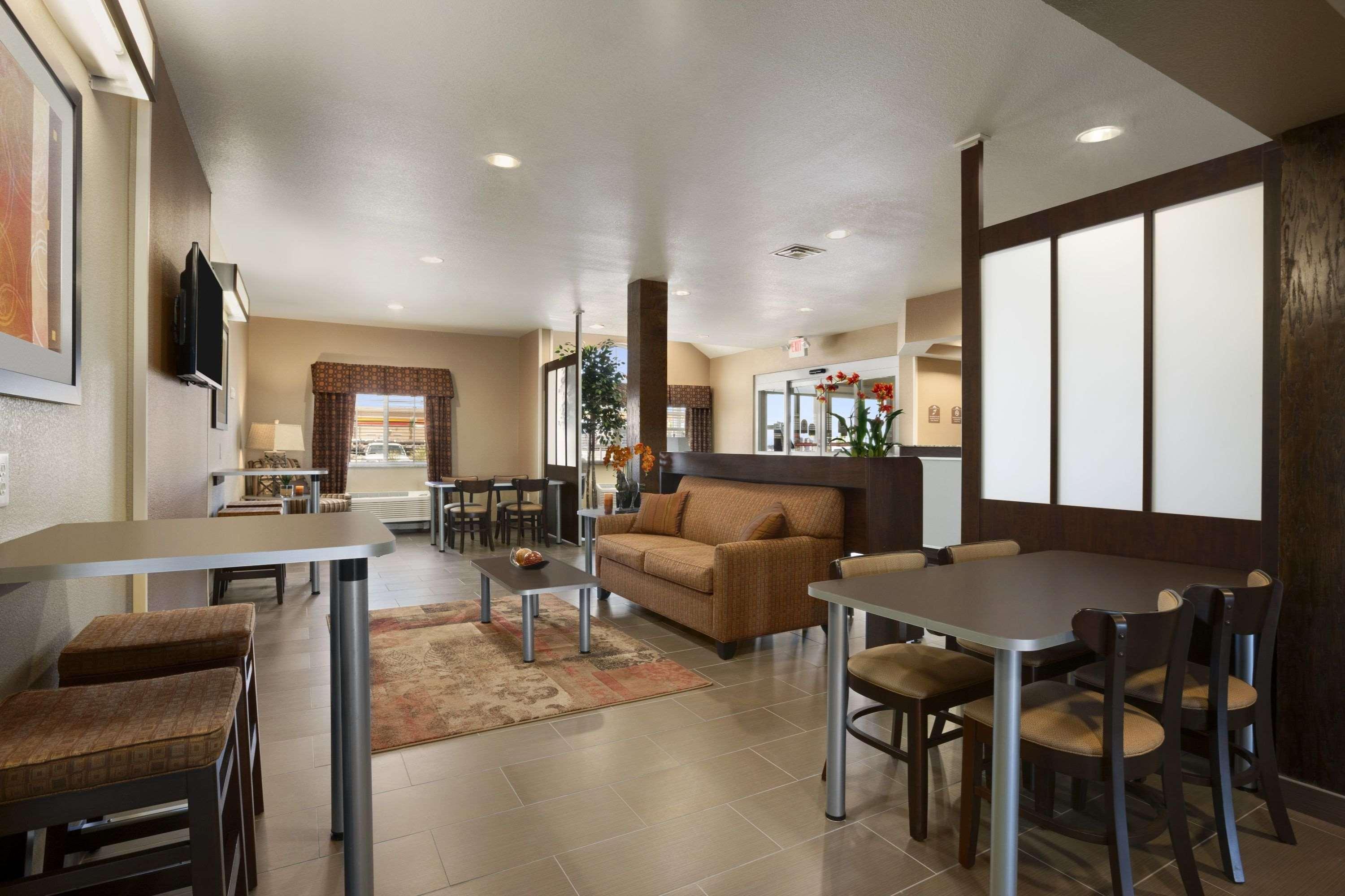 Microtel Inn And Suites Pecos Eksteriør bilde
