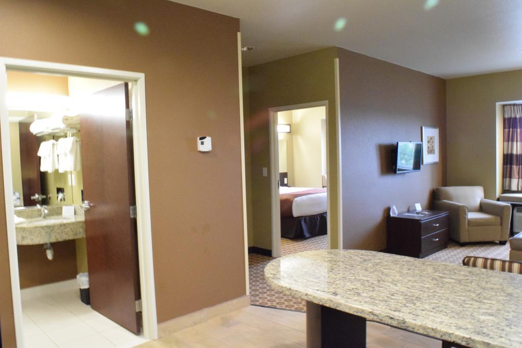Microtel Inn And Suites Pecos Rom bilde